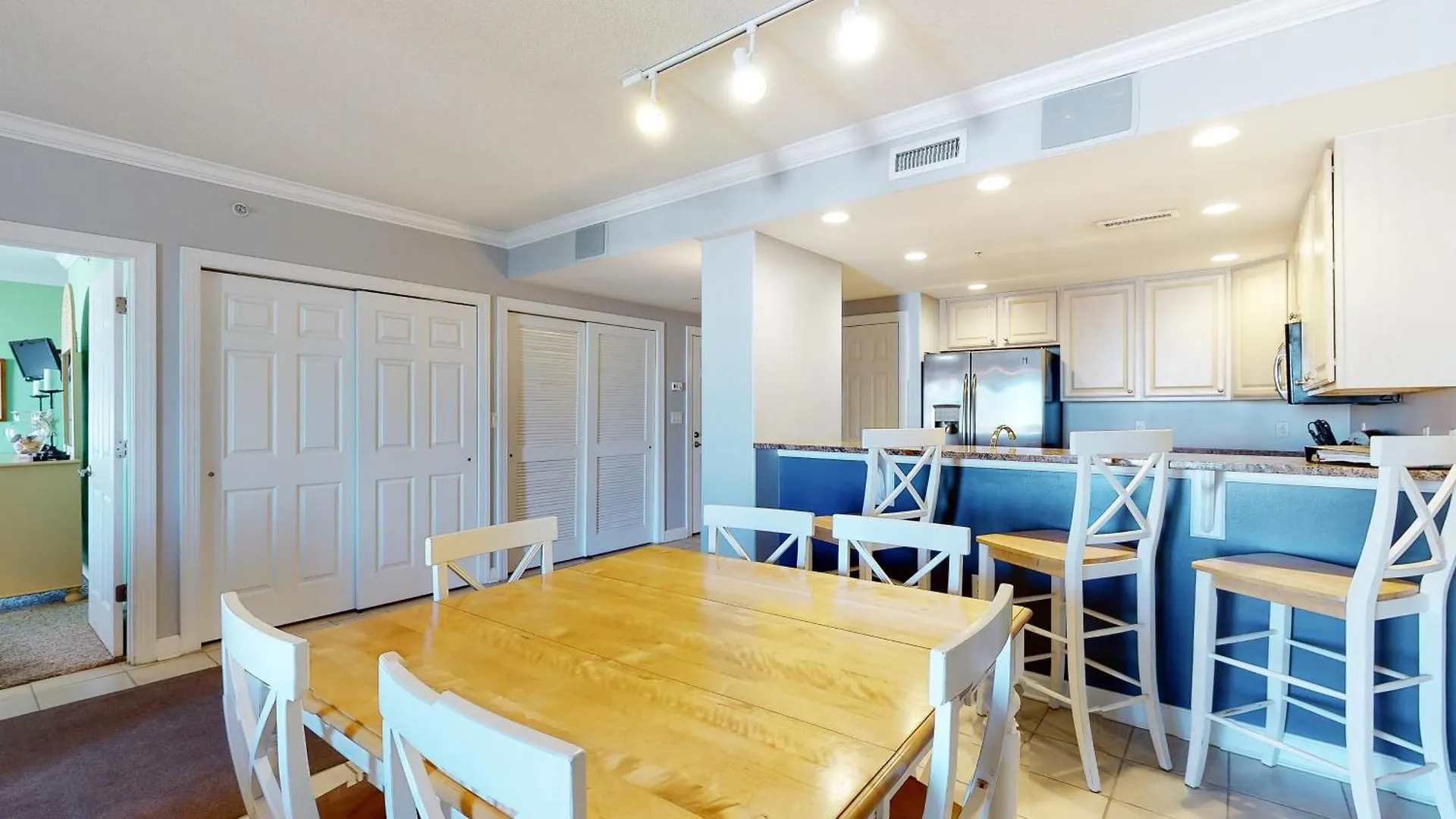 Emerson Towers Ocean City Holiday home